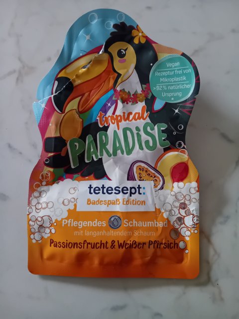 akcja denkowanie! grudzień - kosmetyki w świątecznych opakowaniach i świątecznych kolorach 🎄❄️⛄🎀🎁🎅