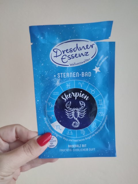 akcja denkowanie! grudzień - kosmetyki w świątecznych opakowaniach i świątecznych kolorach 🎄❄️⛄🎀🎁🎅