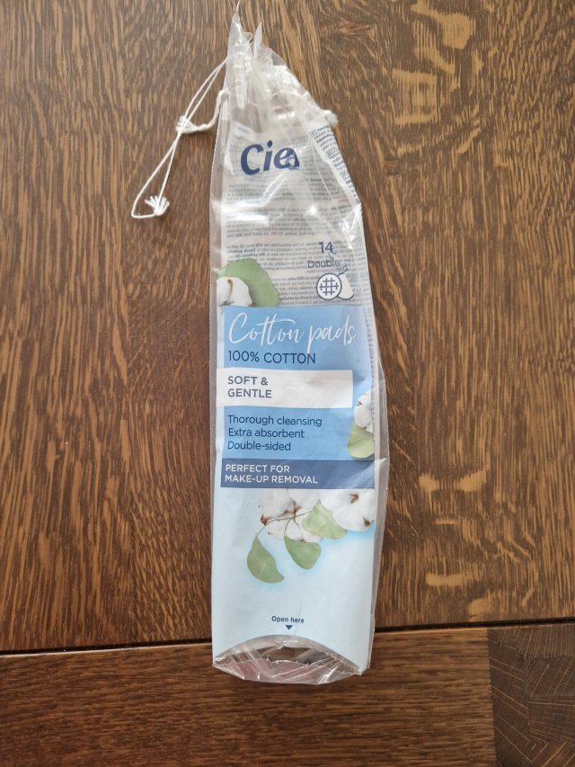 akcja denkowanie! grudzień - kosmetyki w świątecznych opakowaniach i świątecznych kolorach 🎄❄️⛄🎀🎁🎅