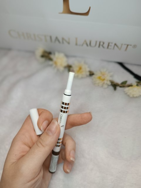 Christian Laurent Liquid Brow Pen, Pisak do brwi, nr 02