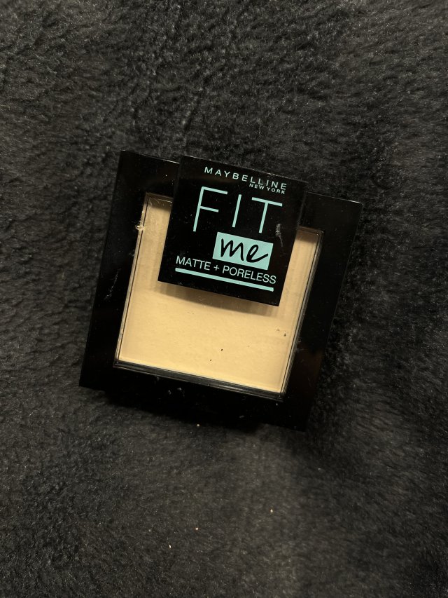 Maybelline Fit me! Puder do twarzy, nr 220 Natural Beige