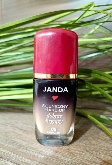 Janda Podkład do twarzy, Sceniczny Make-up, Dobrze kryjący, nr 05 Naturalny