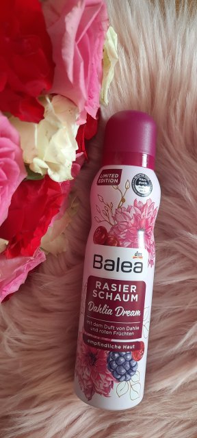 Balea Pianka do golenia, Dahlia Dream 