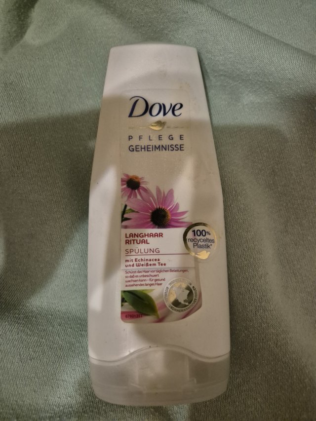 Denkowanie część druga :) Grudzień, kosmetyki w świątecznych opakowaniach lub w świątecznych kolorach: czerwonym, zielonym i złotym 