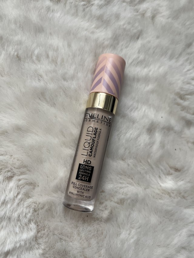 Eveline Eveline Cosmetics Liquid Camouflage 04 Light Almond 