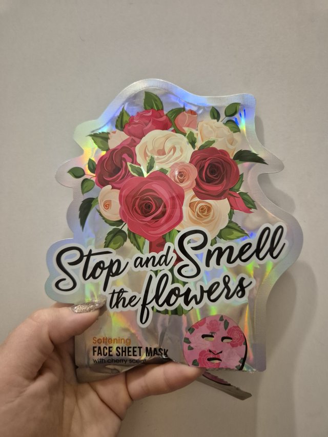 Maseczka w płachcie z Action 