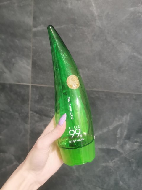 Denkowanie część druga :) Grudzień, kosmetyki w świątecznych opakowaniach lub w świątecznych kolorach: czerwonym, zielonym i złotym 