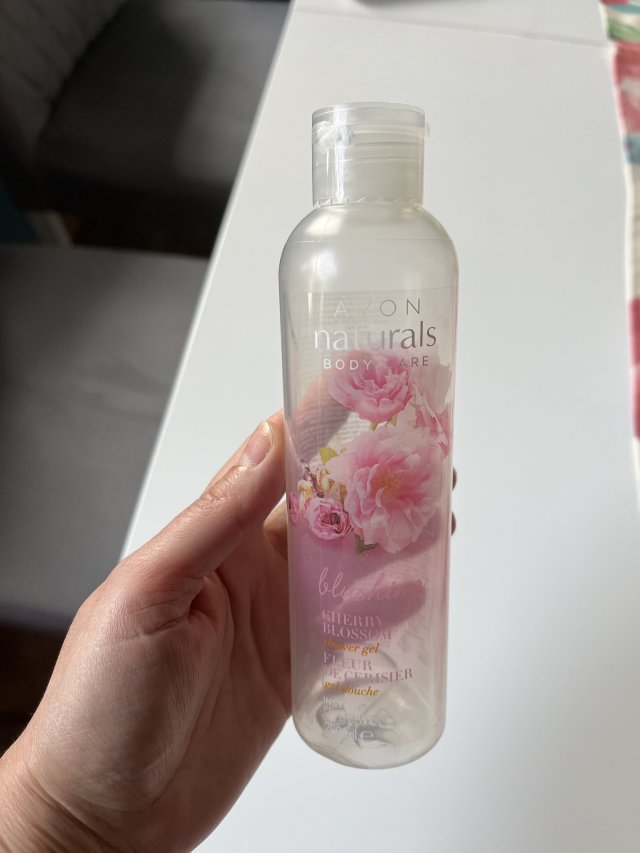 Denkowanie część druga :) Grudzień, kosmetyki w świątecznych opakowaniach lub w świątecznych kolorach: czerwonym, zielonym i złotym 