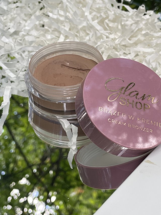 Glam-Shop Brązer w kremie, Piaskowy