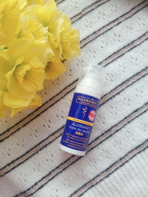 Allergika Krem do twarzy, Med, Leczenie egzemy twarzy