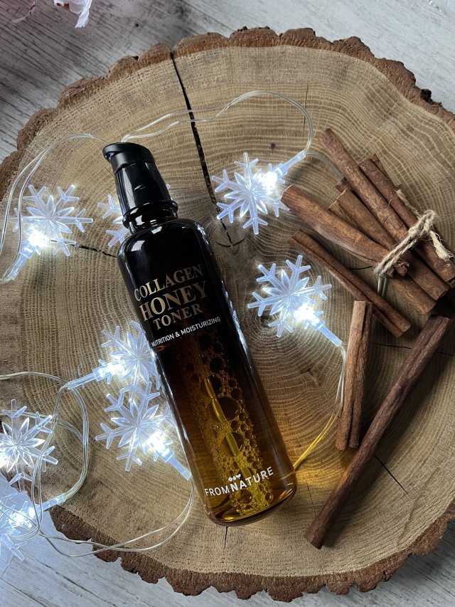 From Nature Tonik do twarzy, Collagen Honey Toner, Z kolagenem i miodem