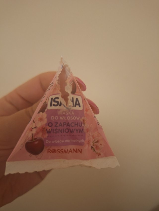 Denkowanie część druga :)  Maj, miesiąc pełen kwiatów czyli zużywamy opakowania z motywem kwiatowym i kolorze fioletu 💜, bieli 🤍 i niebieskiego 💙 💐