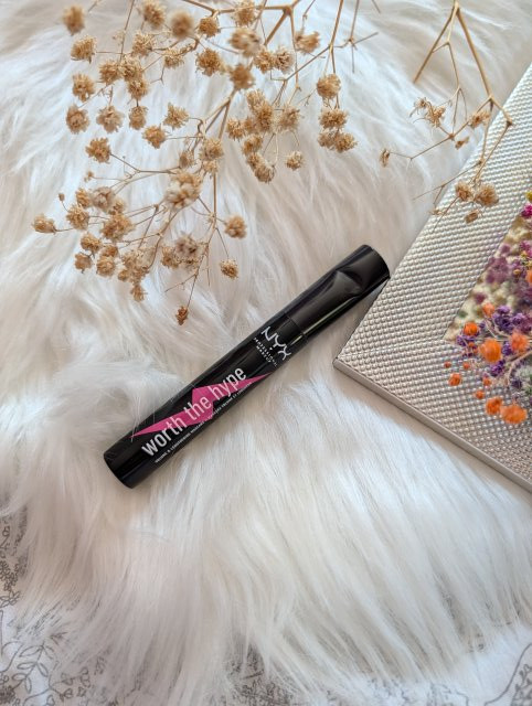 NYX Worth The Hype, Tusz do rzęs, Black 