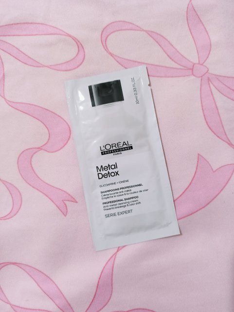 L'Oréal Professionel, Serie Expert, Metal Detox, Szampon do włosów 
