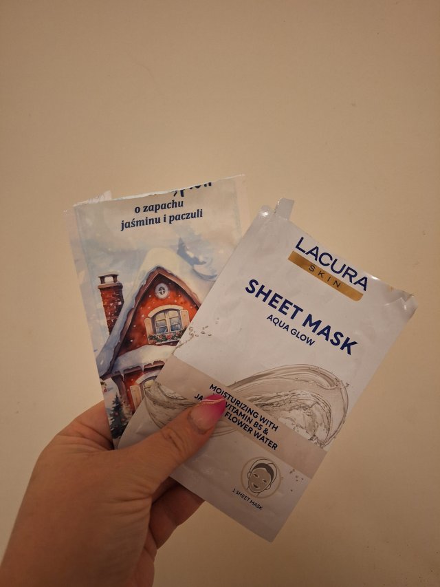 Denkowanie część druga :)  Maj, miesiąc pełen kwiatów czyli zużywamy opakowania z motywem kwiatowym i kolorze fioletu 💜, bieli 🤍 i niebieskiego 💙 💐
