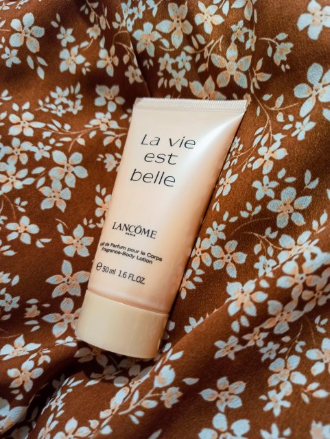 Lancome Balsam do ciała, La vie est Belle