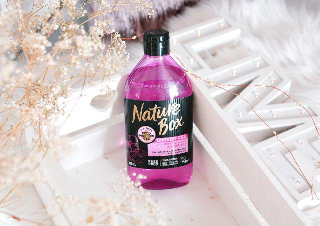 Nature Box Żel pod prysznic, Olej migdałowy