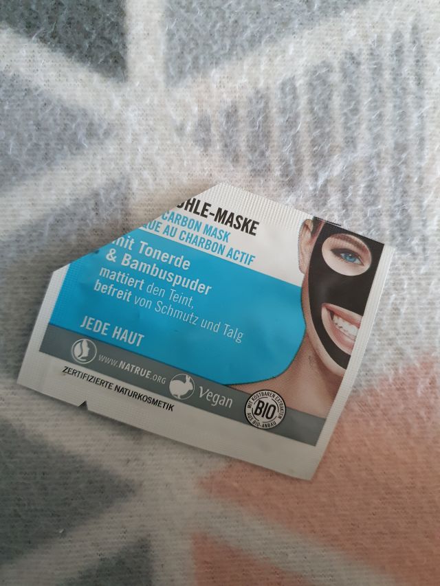 akcja denkowanie! grudzień - kosmetyki w świątecznych opakowaniach i świątecznych kolorach 🎄❄️⛄🎀🎁🎅