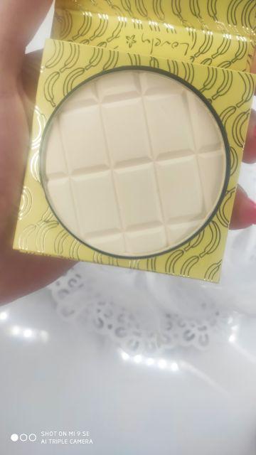 Puder do twarzy bananowo-czekoladowe