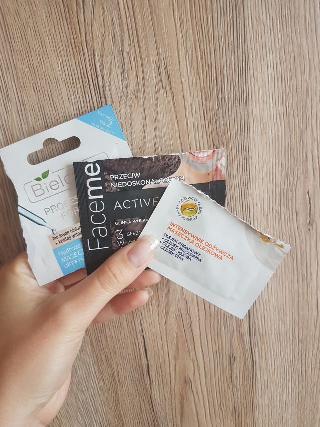 akcja denkowanie! grudzień - kosmetyki w świątecznych opakowaniach i świątecznych kolorach 🎄❄️⛄🎀🎁🎅