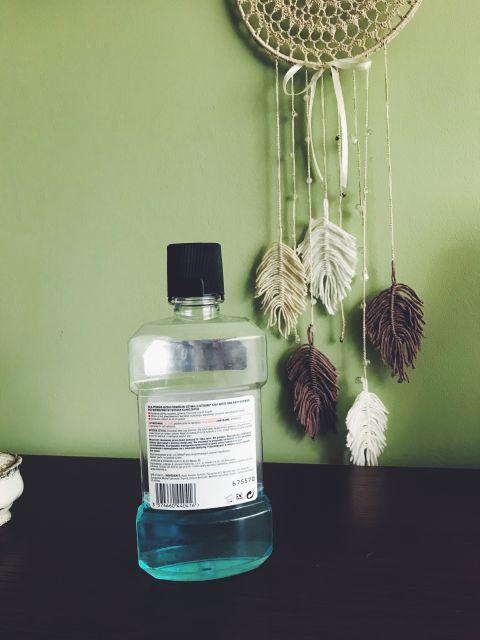 Listerine płyn do płukania jamy ustnej stay white