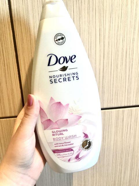 Dove Nourishing Secrets, Żel pod prysznic, Glowing Ritual