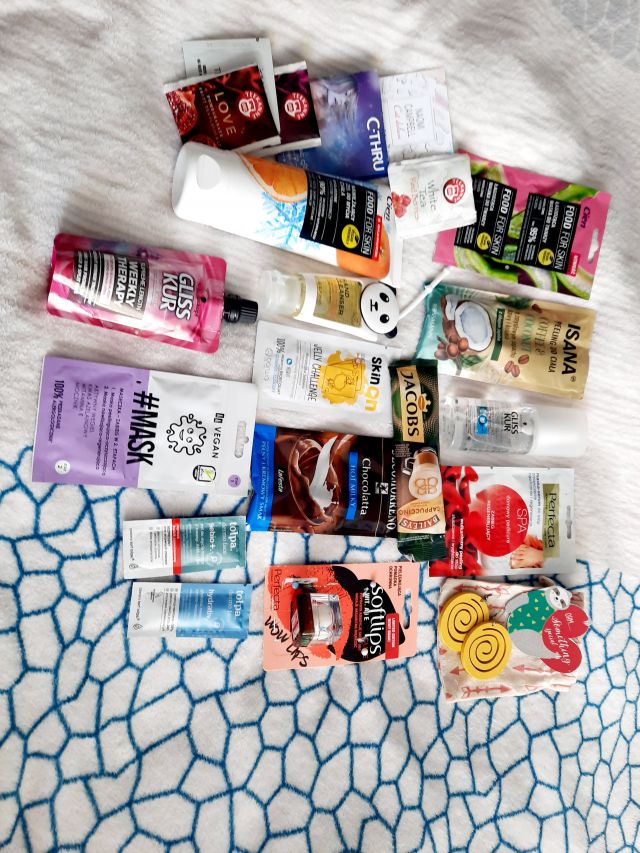 ✩ Kalendarz urodzinowy Clouders ✩