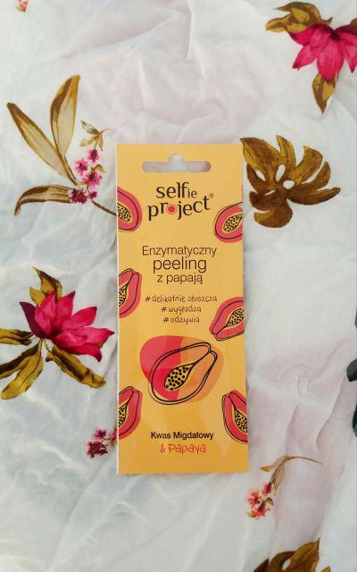 Selfie Project Peeling do twarzy, Enzymatyczny, Kwas migdałowy i papaya