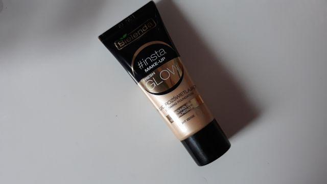 Bielenda #insta Make-up, Fresh Glow, Fluid rozświetlający do twarzy, nr 01 Light Beige
