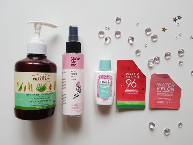 akcja denkowanie! grudzień - kosmetyki w świątecznych opakowaniach i świątecznych kolorach 🎄❄️⛄🎀🎁🎅