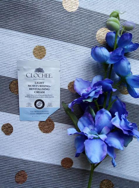 Clochee Krem do twarzy, Lekki, Nawilżająco - rewitalizujący, Apple Stem Cells & Damas Rose Extract