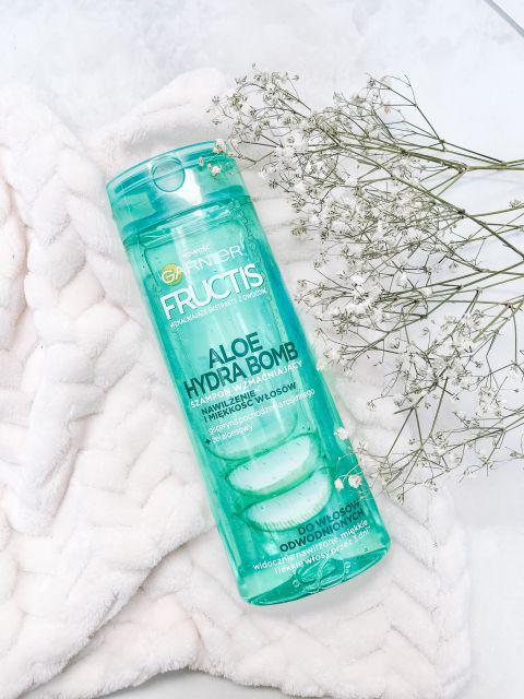 Wzmacniający szampon do włosów, Aloe Hydra Bomb | Garnier 