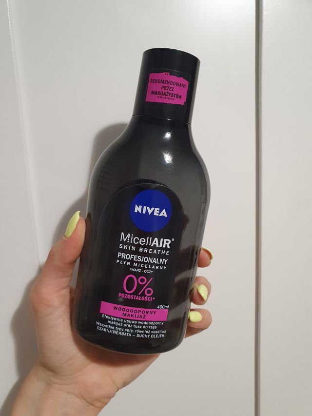 akcja denkowanie! grudzień - kosmetyki w świątecznych opakowaniach i świątecznych kolorach 🎄❄️⛄🎀🎁🎅