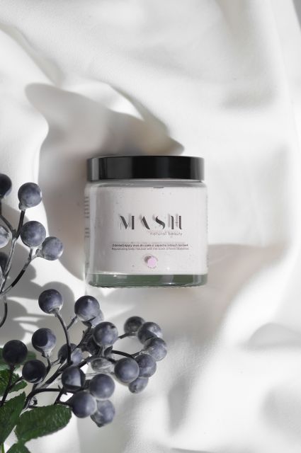Mash Natural Beauty Mus do ciała, Odmładzający, O zapachu leśnych borówek