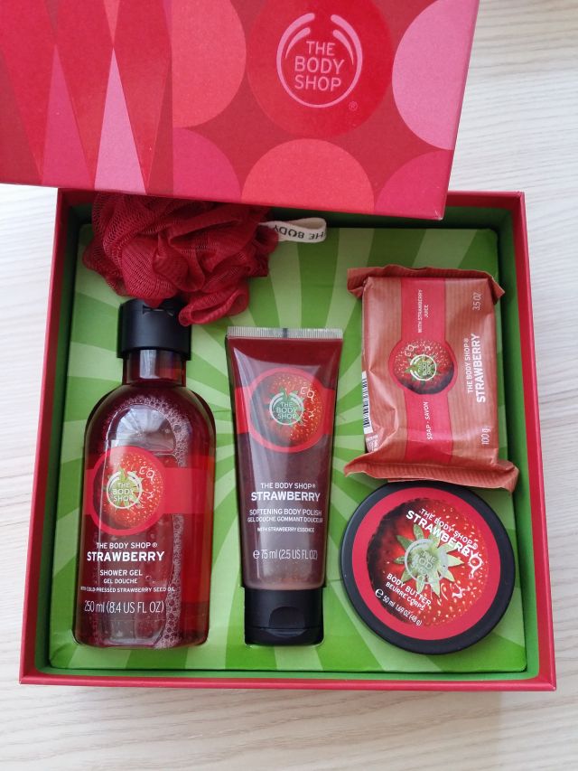 The Body Shop Żel pod prysznic, Strawberry