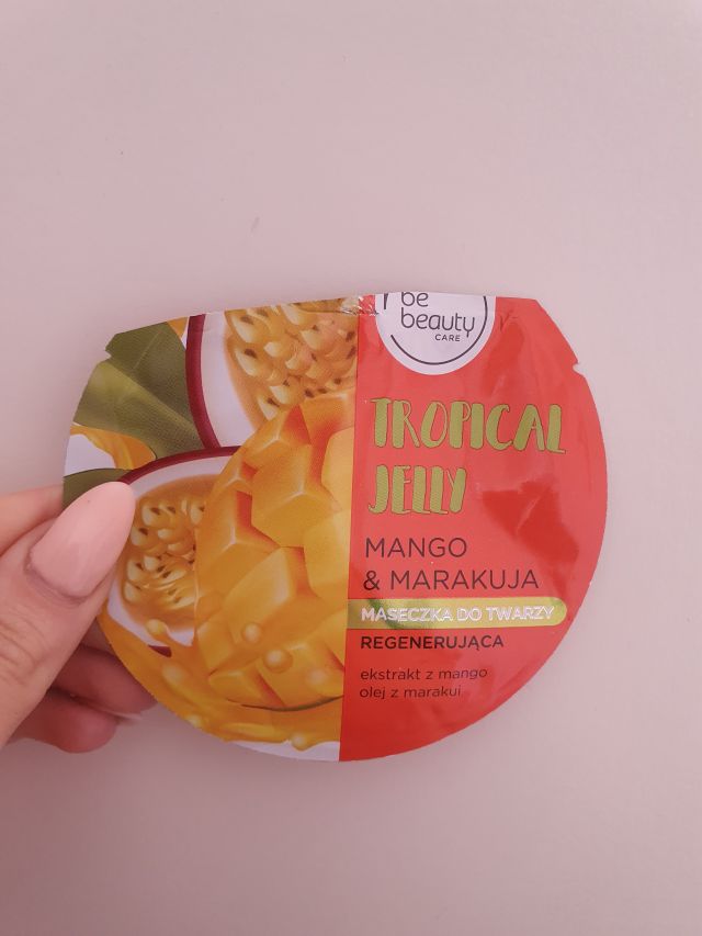 akcja denkowanie! grudzień - kosmetyki w świątecznych opakowaniach i świątecznych kolorach 🎄❄️⛄🎀🎁🎅