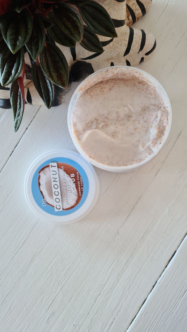 Kokosowy peeling do ciala