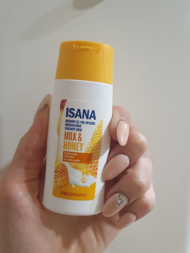 akcja denkowanie! grudzień - kosmetyki w świątecznych opakowaniach i świątecznych kolorach 🎄❄️⛄🎀🎁🎅