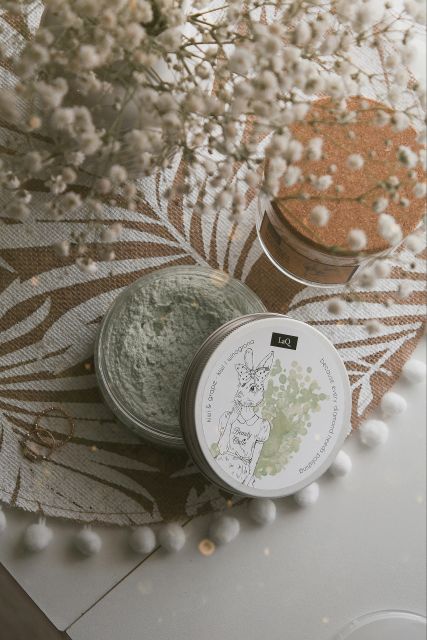 LaQ - Naturalny peeling myjący kiwi i winogrona