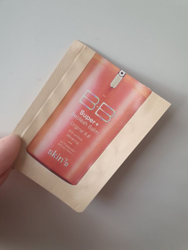 akcja denkowanie! grudzień - kosmetyki w świątecznych opakowaniach i świątecznych kolorach 🎄❄️⛄🎀🎁🎅