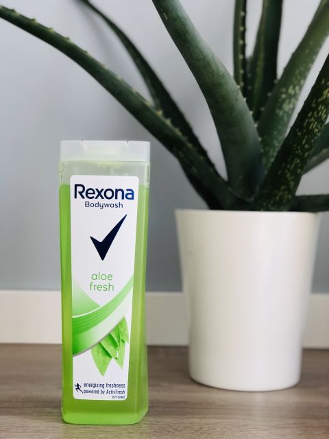 żel pod prysznic aloesowy rexona