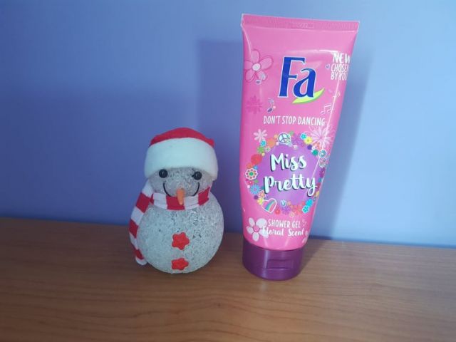 Fa Żel pod prysznic, Miss Pretty Floral Scent