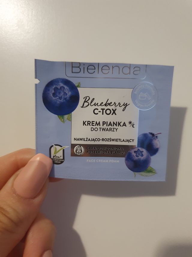 akcja denkowanie! grudzień - kosmetyki w świątecznych opakowaniach i świątecznych kolorach 🎄❄️⛄🎀🎁🎅