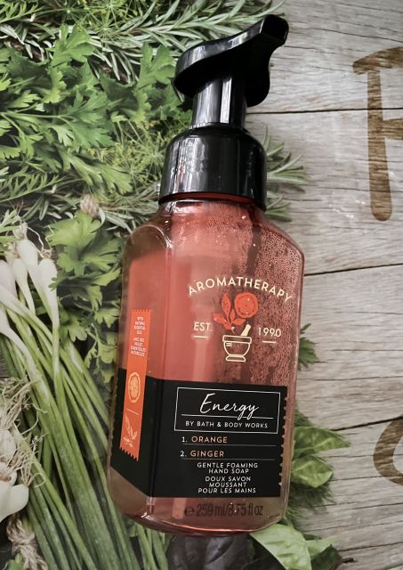 akcja denkowanie! grudzień - kosmetyki w świątecznych opakowaniach i świątecznych kolorach 🎄❄️⛄🎀🎁🎅