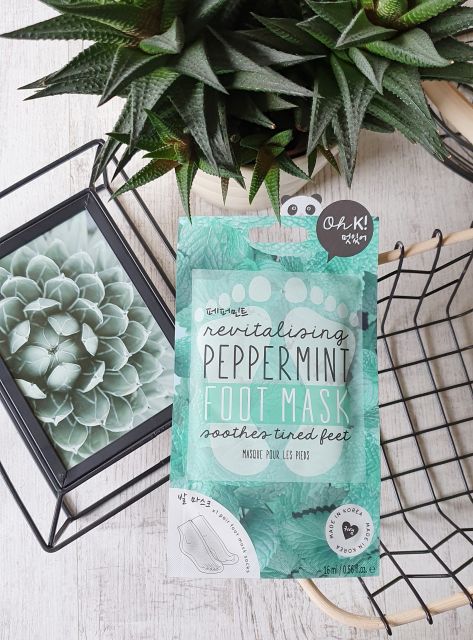 Oh K! Maska do stóp w formie skarpetek, Revitalising Peppermint Foot Mask, Soothes Tired Feet