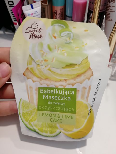 akcja denkowanie! grudzień - kosmetyki w świątecznych opakowaniach i świątecznych kolorach 🎄❄️⛄🎀🎁🎅