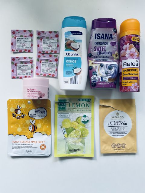 akcja denkowanie! grudzień - kosmetyki w świątecznych opakowaniach i świątecznych kolorach 🎄❄️⛄🎀🎁🎅