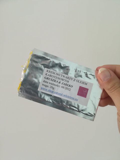 akcja denkowanie! grudzień - kosmetyki w świątecznych opakowaniach i świątecznych kolorach 🎄❄️⛄🎀🎁🎅