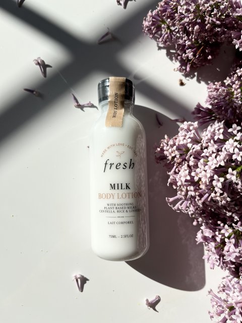 fresh Mleczko do ciała, Milk Body Lotion, Soothing Plant Based Milks Centella, Rice & Linseed