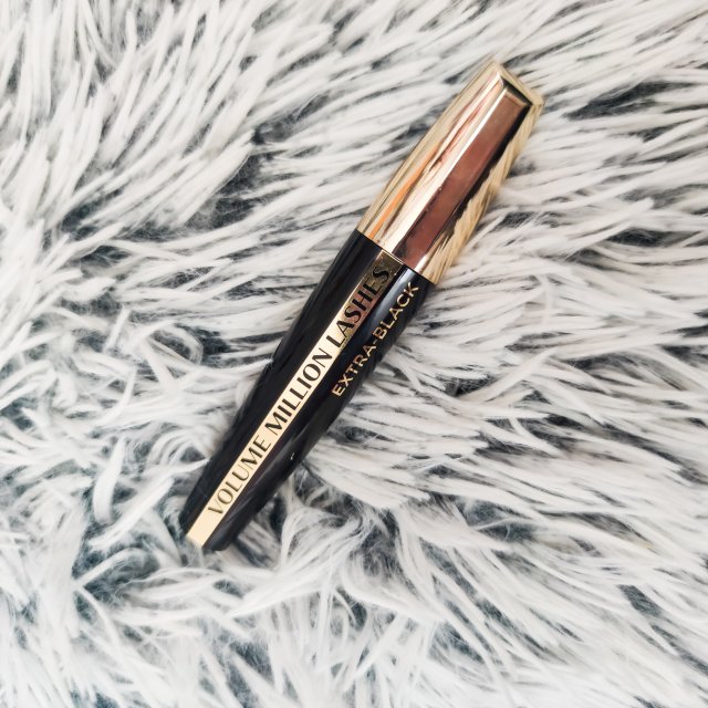 L'Oréal Tusz do rzęs, Volume Milion Lashes, Extra Black